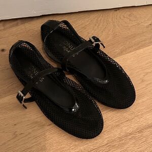 Matisse Coconuts Black Mesh Women's Flats 8